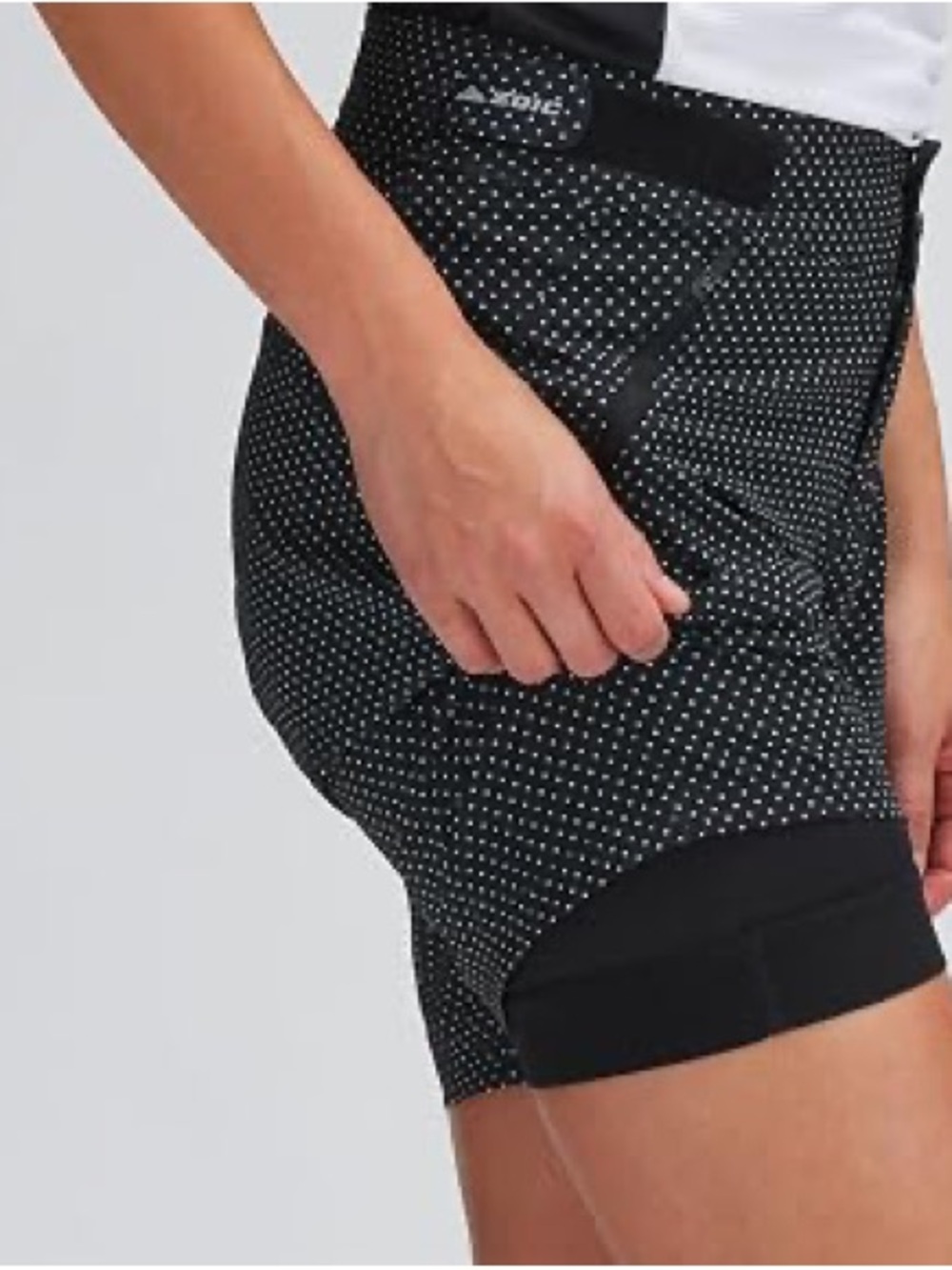 ZOIC Navaeh 7 inch Women's M Cycling Shorts w/Essential Liner Padded Polka Dot
